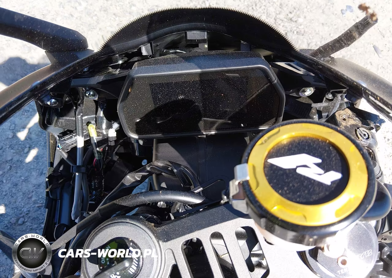 2025 Yamaha Yzf1000 VIN:JYARNA7E7SA000862 - 7