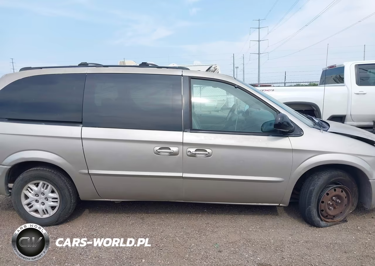 2002 Dodge Grand Caravan Sport VIN:2B4GP44392R763436 - 13