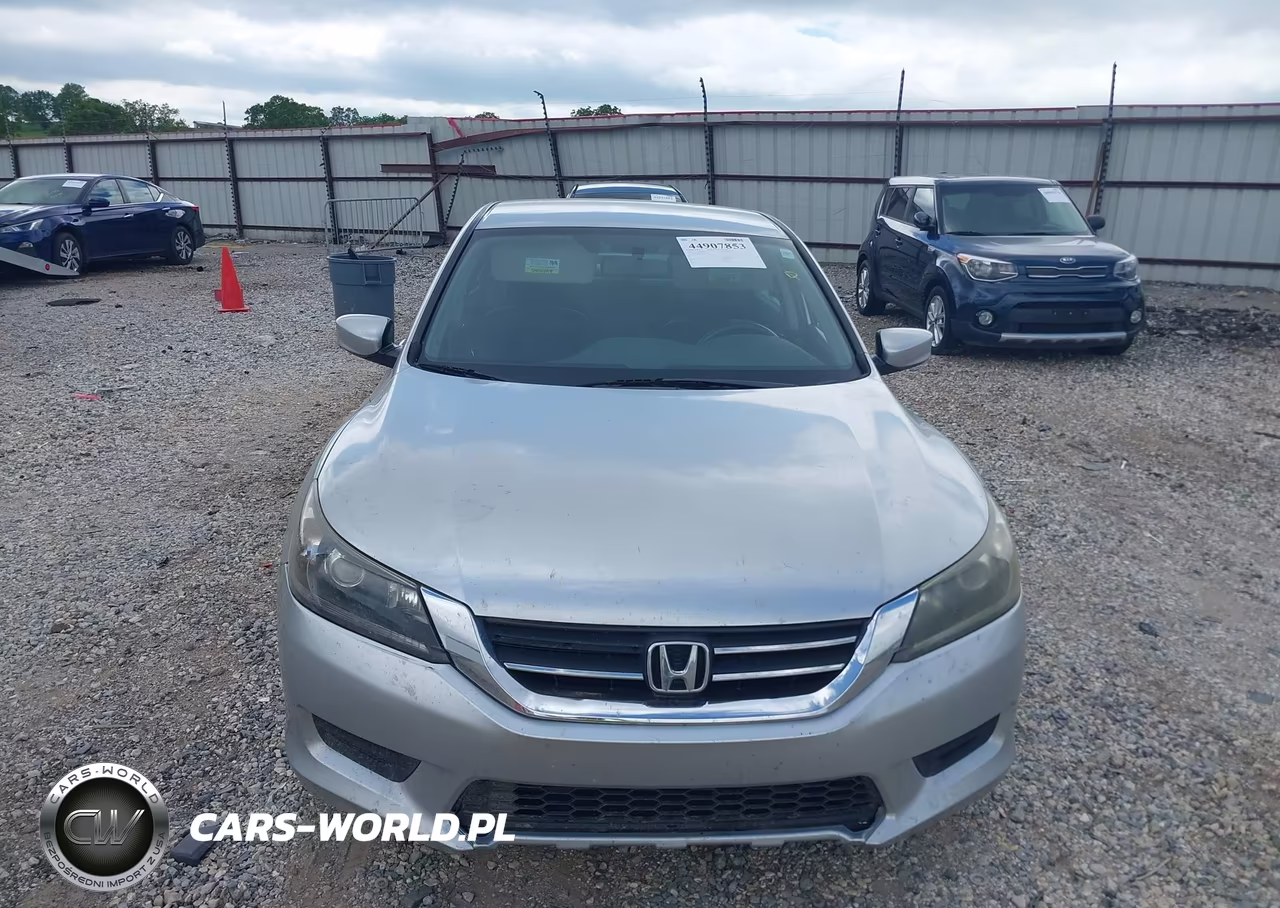2015 Honda Accord Sport VIN:1HGCR2F5XFA128980 - 12