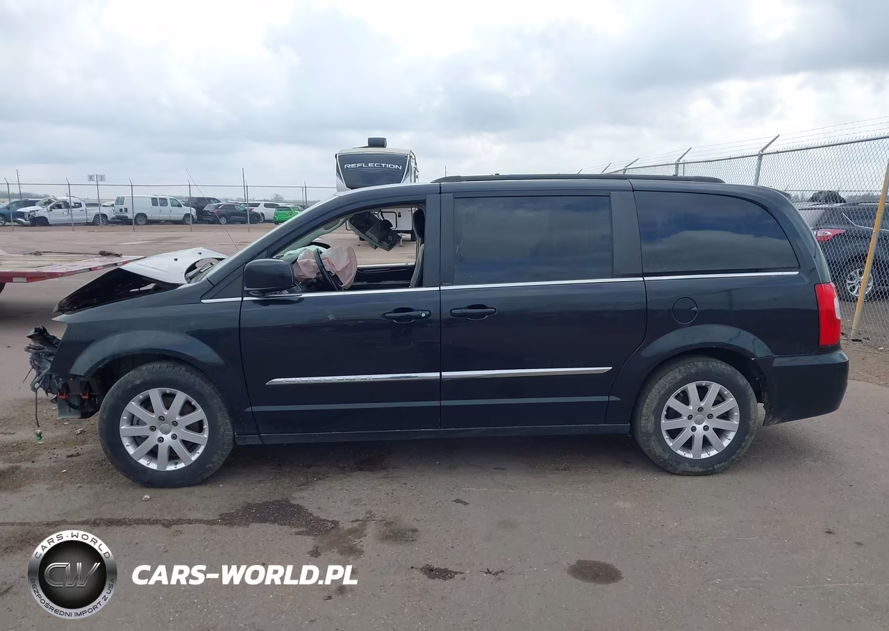 2013 Chrysler Town & Country Touring VIN:2C4RC1BG1DR721938 - 15