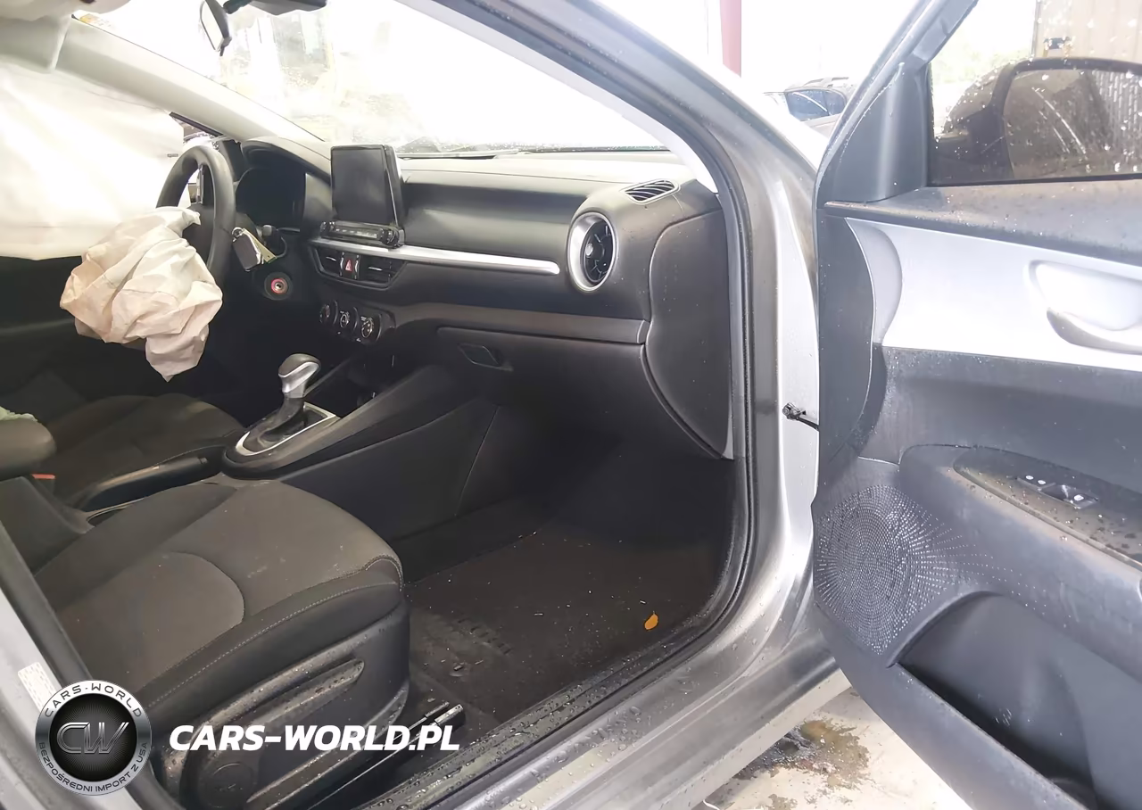 2022 Kia Forte Lxs VIN:3KPF24ADXNE418528 - 5