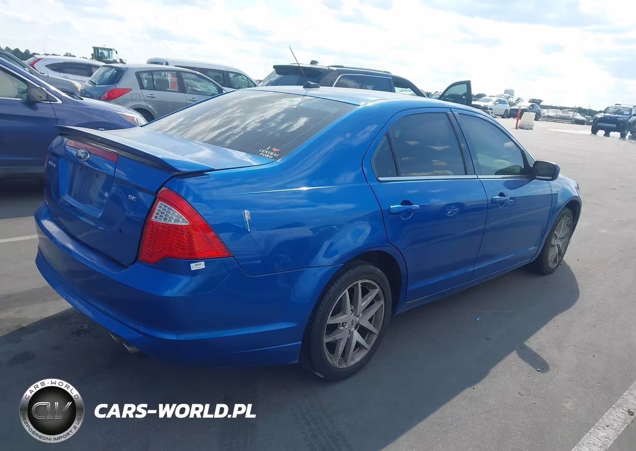 2012 Ford Fusion Se VIN:3FAHP0HA8CR359716 - 4