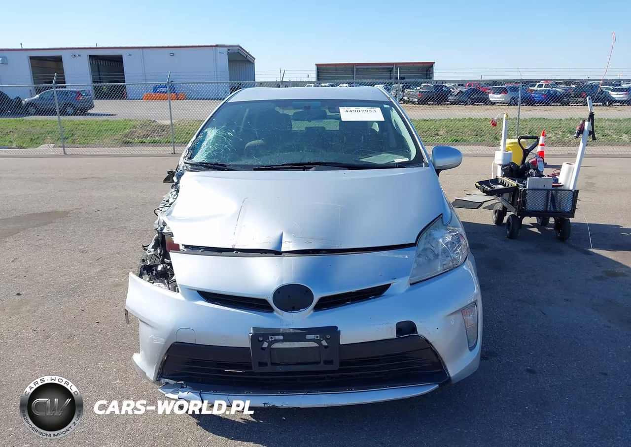 2013 Toyota Prius Three VIN:JTDKN3DU9D5616362 - 12
