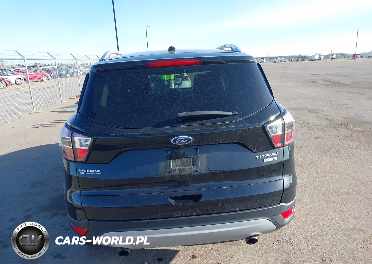 2017 Ford Escape Titanium VIN:1FMCU9J95HUD71335 - 16