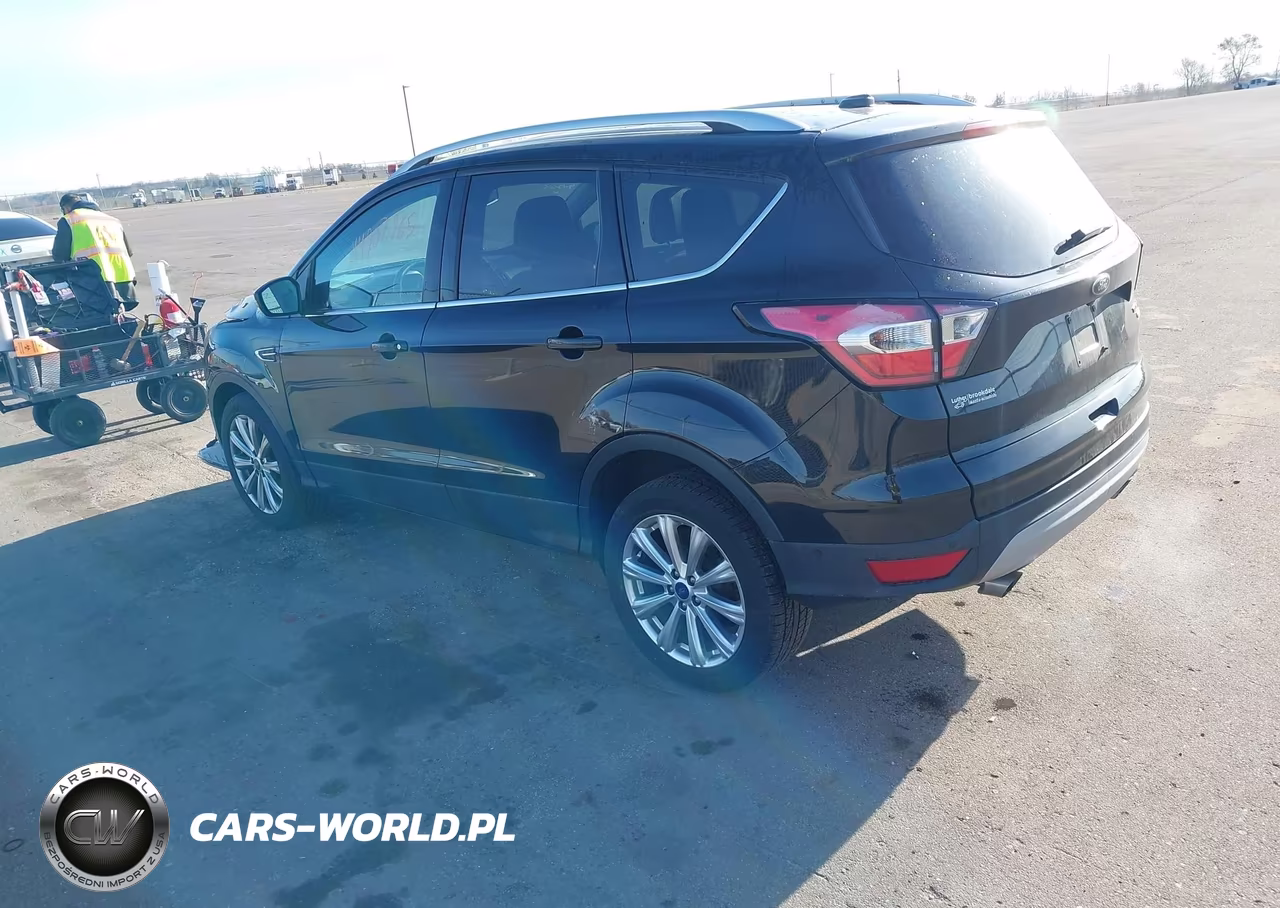 2017 Ford Escape Titanium VIN:1FMCU9J95HUD71335 - 3