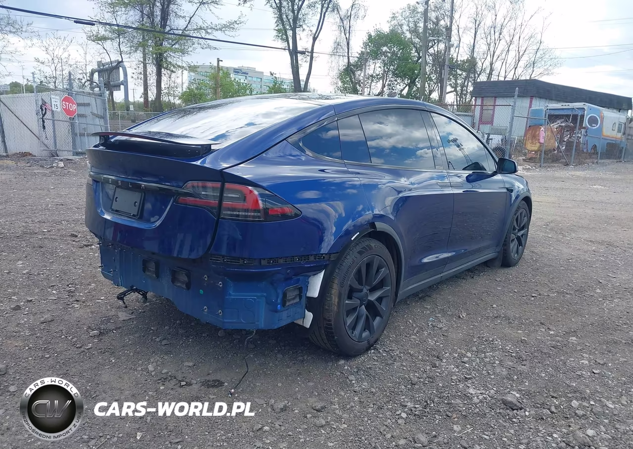2025 Tesla Model X Long Range VIN:7SAXCAE50SF472545 - 4