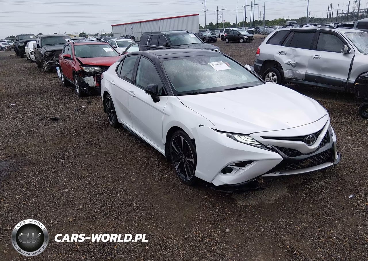 2020 Toyota Camry Xse