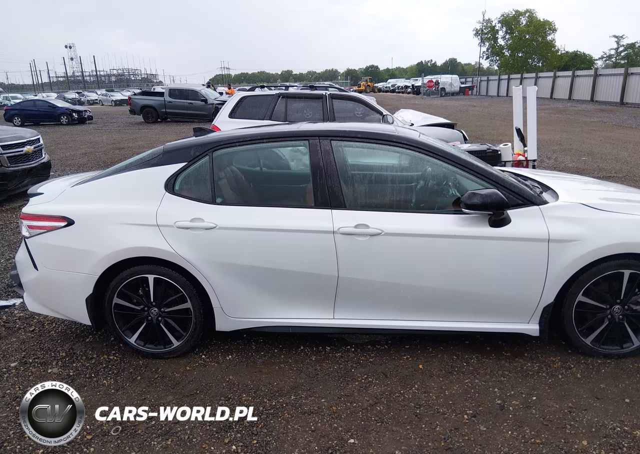 2020 Toyota Camry Xse VIN:4T1K61AK4LU374035 - 13