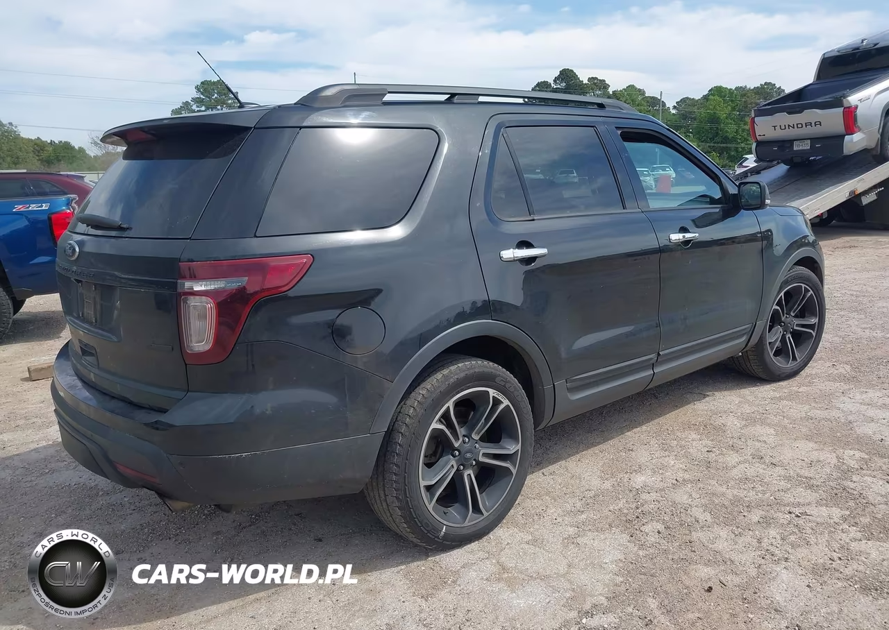 2014 Ford Explorer Sport VIN:1FM5K8GT0EGC56177 - 4
