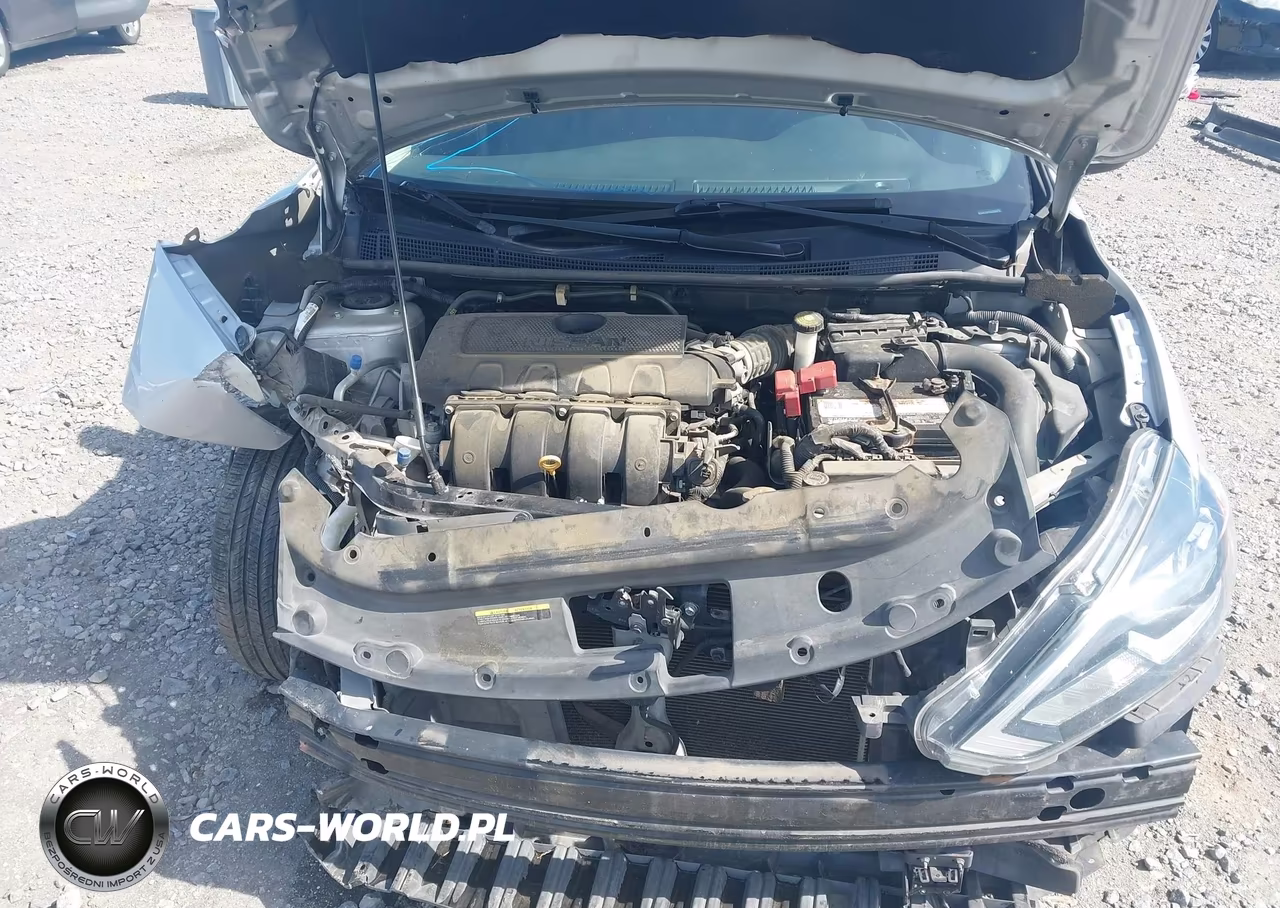 2018 Nissan Sentra S VIN:3N1AB7AP4JY255473 - 10