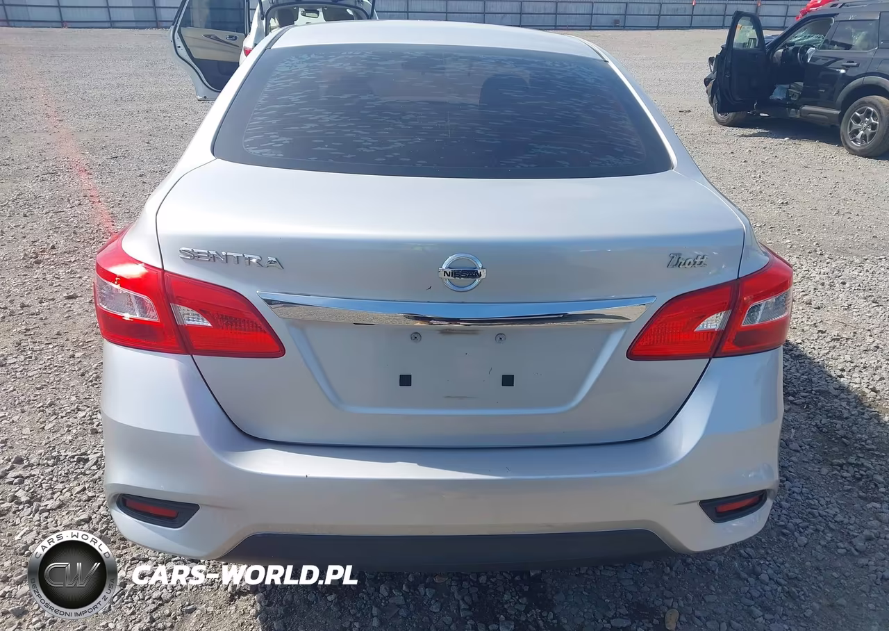 2018 Nissan Sentra S VIN:3N1AB7AP4JY255473 - 16