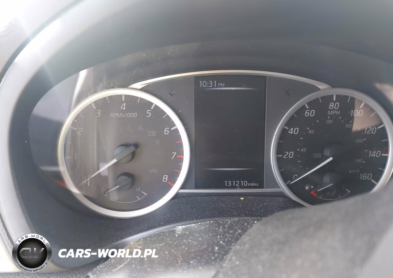 2018 Nissan Sentra S VIN:3N1AB7AP4JY255473 - 7