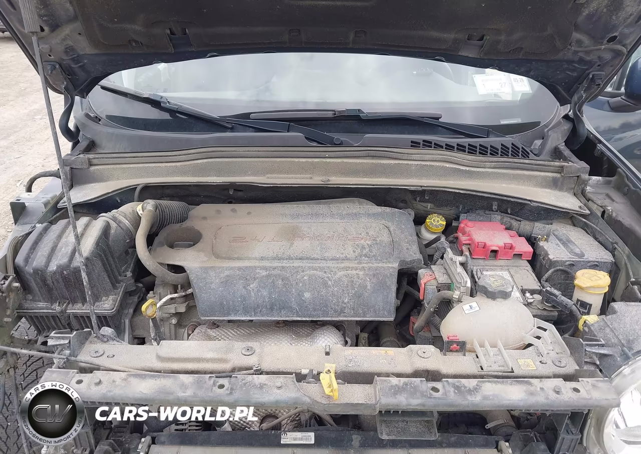 2020 Jeep Renegade Latitude 4X4 VIN:ZACNJBBB2LPM05401 - 10