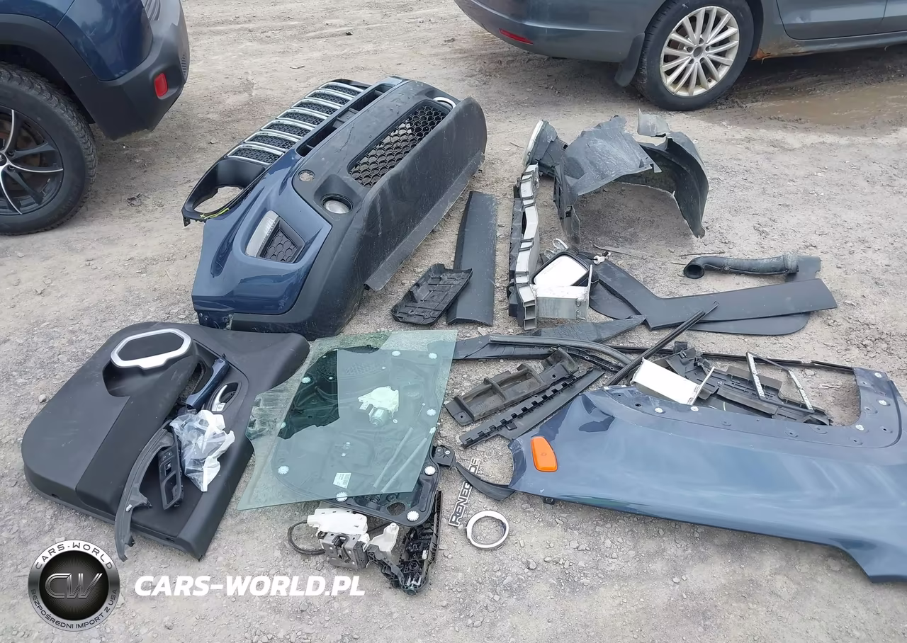 2020 Jeep Renegade Latitude 4X4 VIN:ZACNJBBB2LPM05401 - 12
