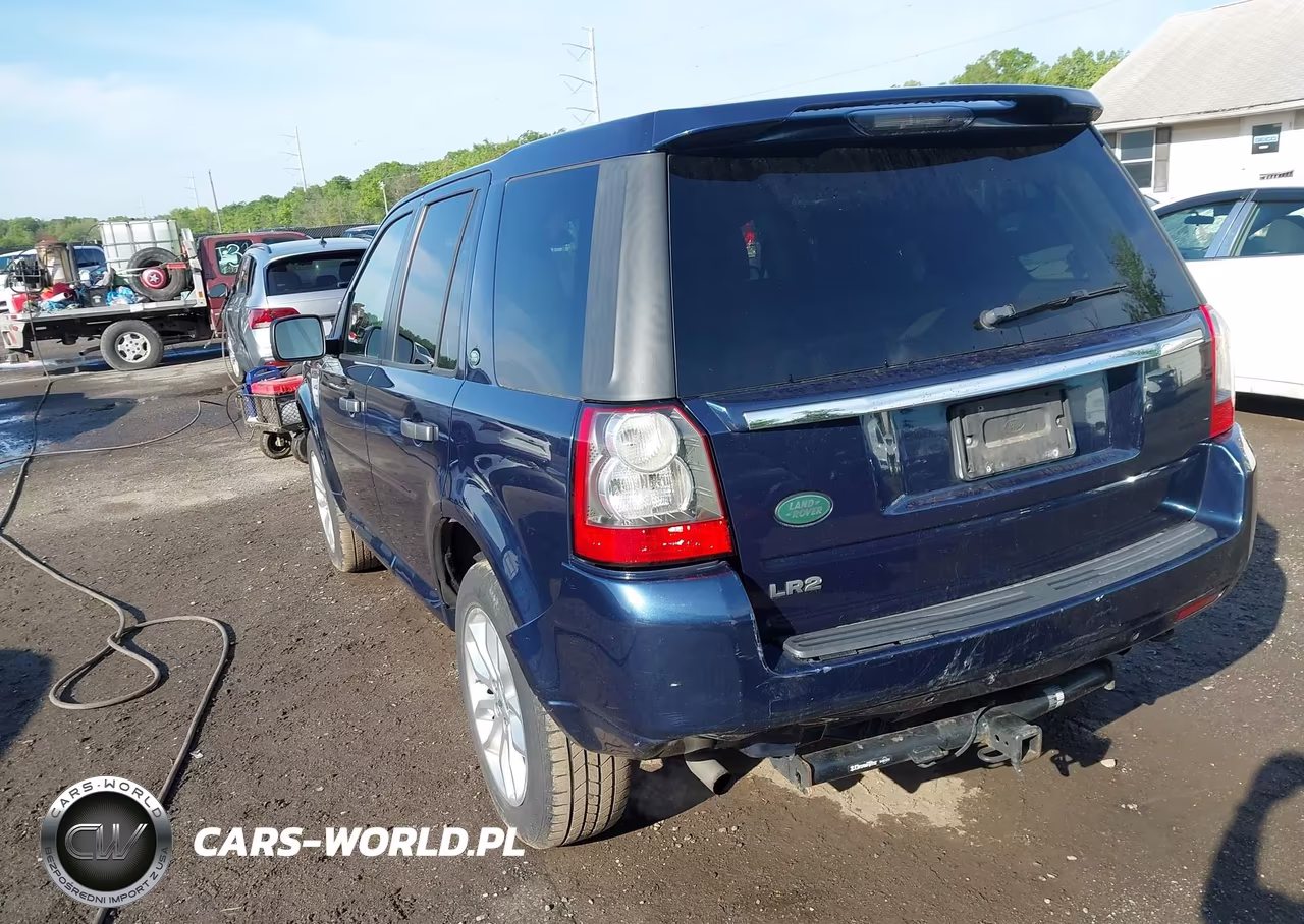 2011 Land Rover Lr2 VIN:SALFR2BN7BH245332 - 3