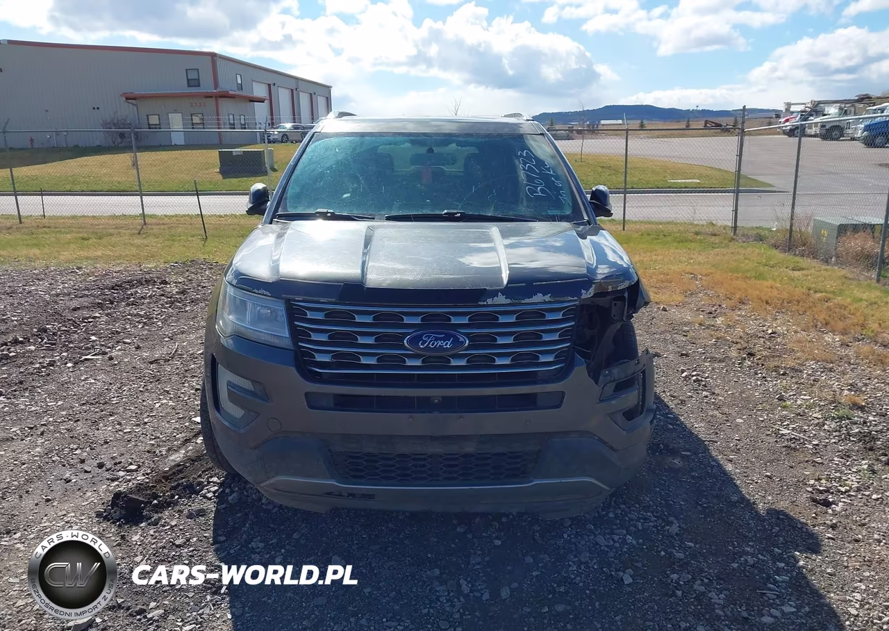 2016 Ford Explorer Limited VIN:1FM5K8F80GGB67323 - 11