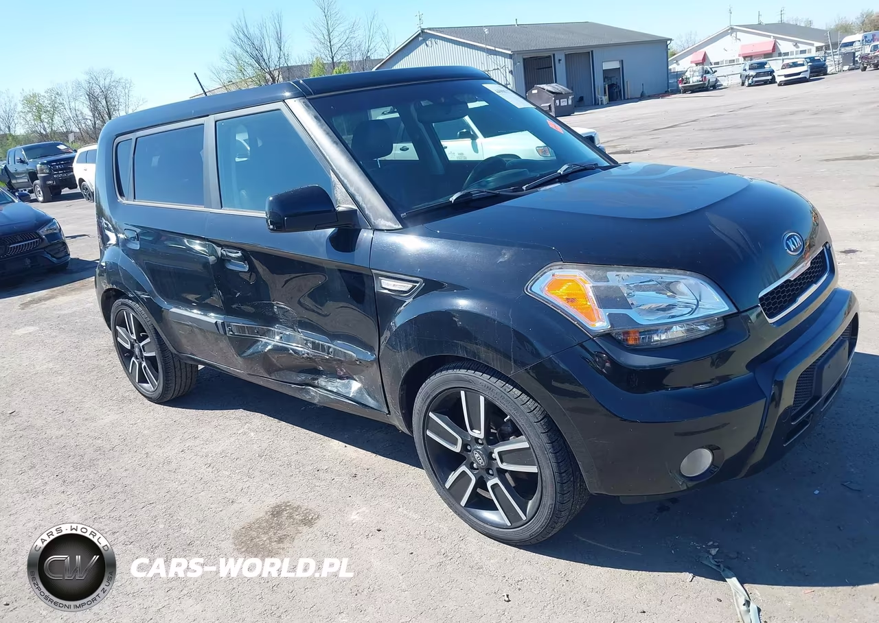 2010 Kia Soul +