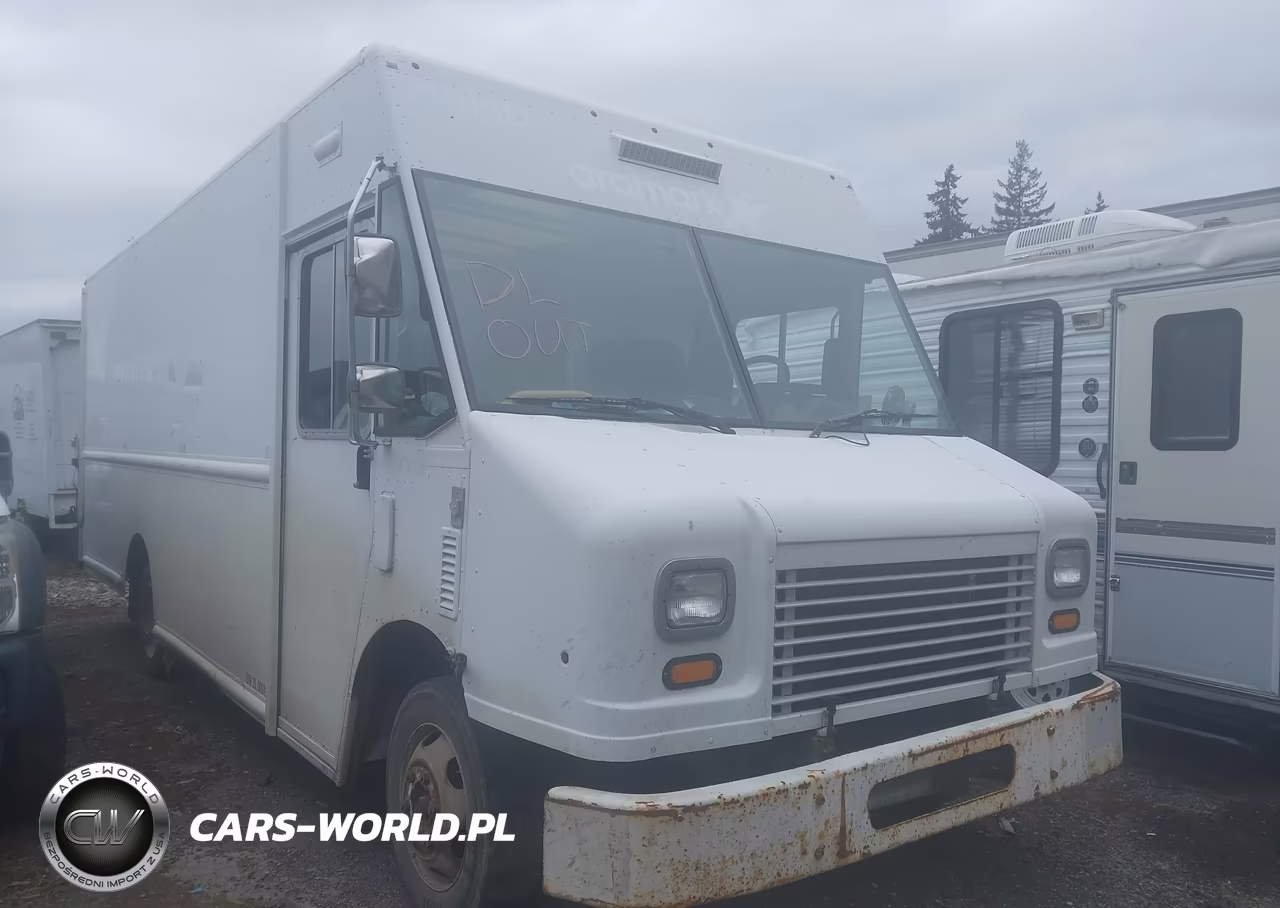 2009 Freightliner Chassis M Line Walk-In Van