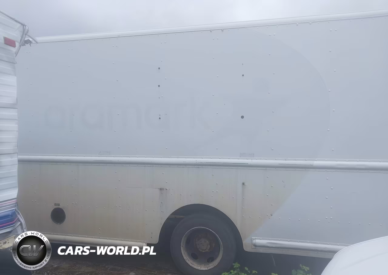2009 Freightliner Chassis M Line Walk-In Van VIN:4UZAAPDUX9CAM0636 - 17
