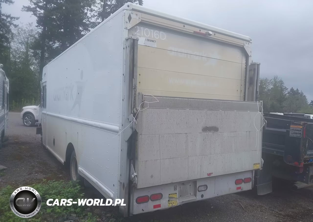 2009 Freightliner Chassis M Line Walk-In Van VIN:4UZAAPDUX9CAM0636 - 3