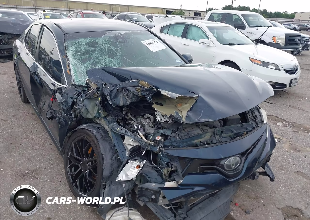 2018 Toyota Camry Le VIN:4T1B11HK5JU645928 - 6