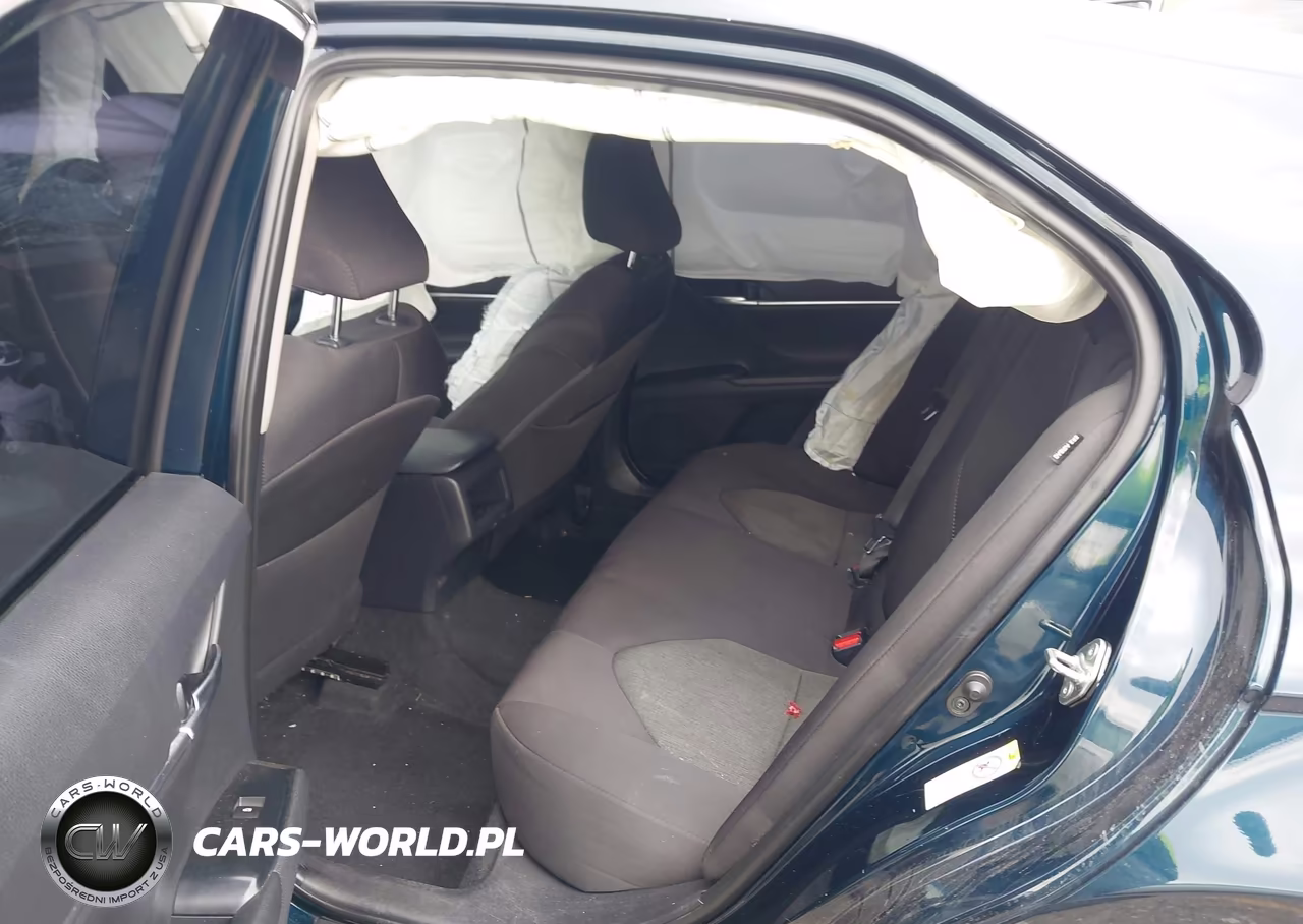 2018 Toyota Camry Le VIN:4T1B11HK5JU645928 - 8