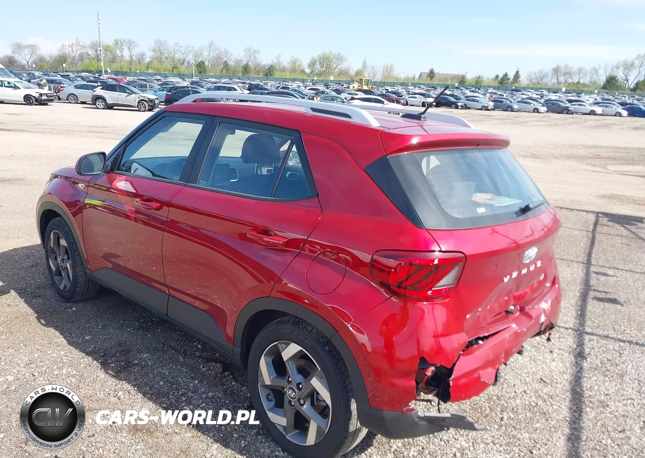 2025 Hyundai Venue Sel VIN:KMHRC8A34SU372678 - 3