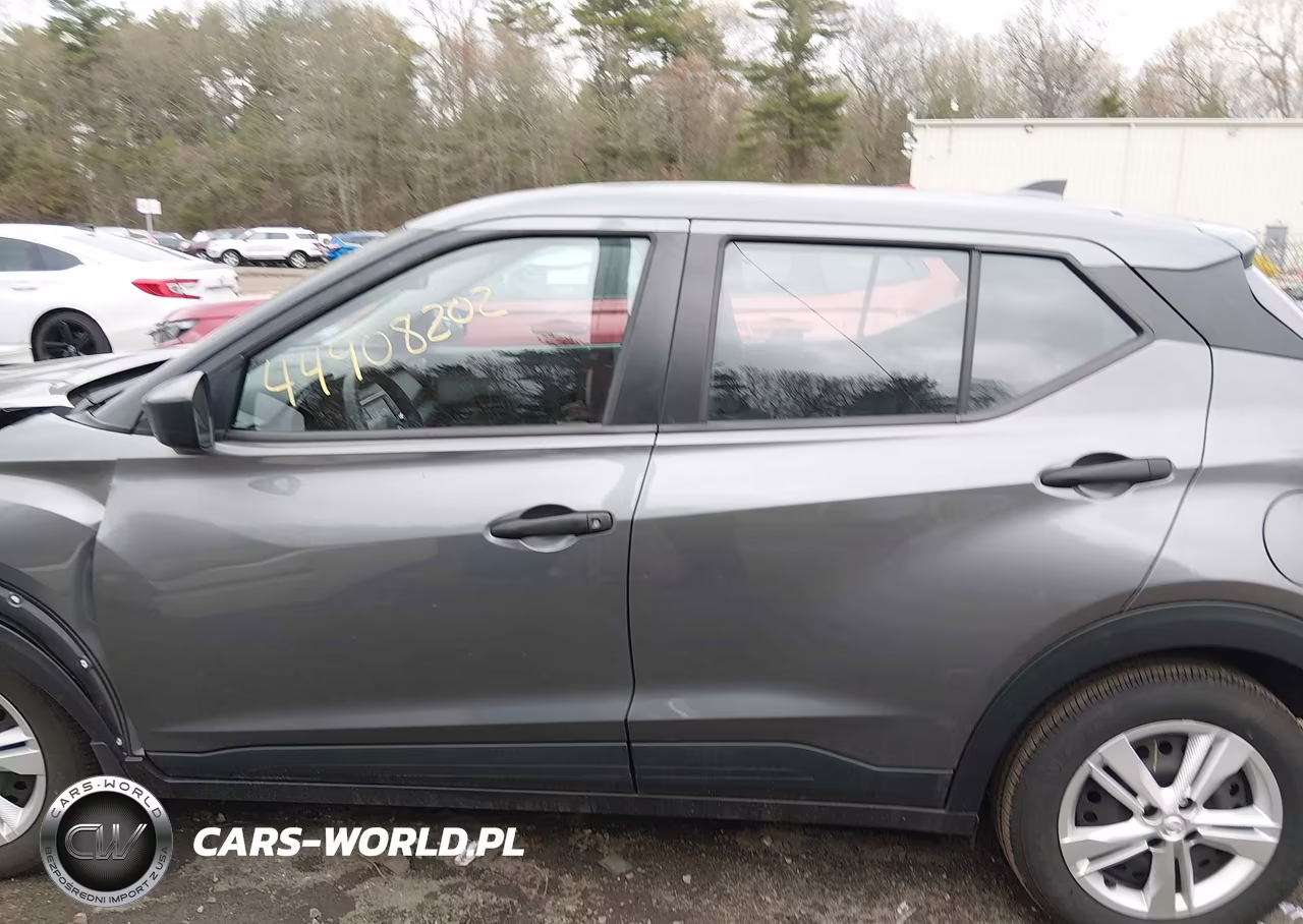 2025 Nissan Kicks Play S VIN:3N1CP5BV6SL482965 - 14