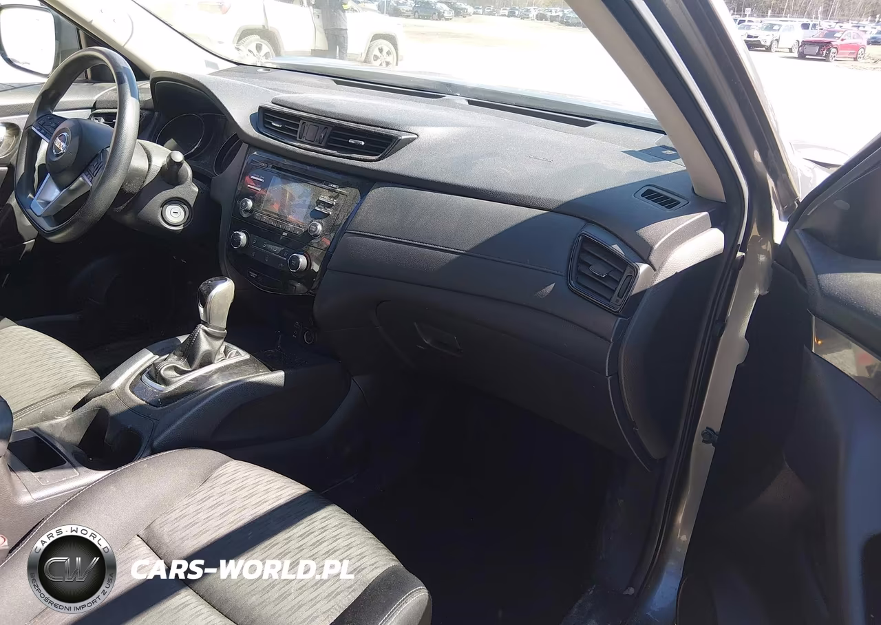2017 Nissan Rogue S VIN:KNMAT2MV2HP614144 - 5