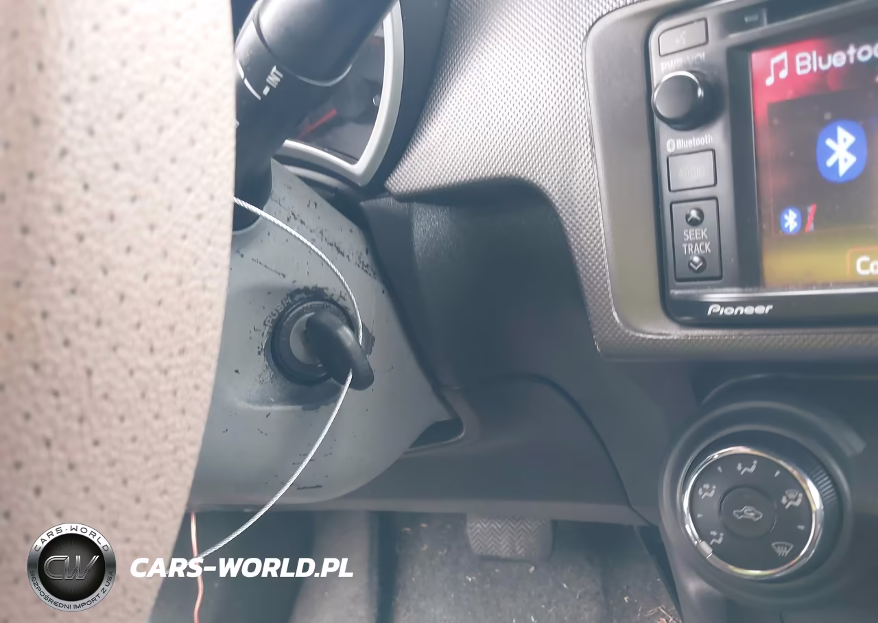 2015 Scion Tc VIN:JTKJF5C76F3092028 - 11