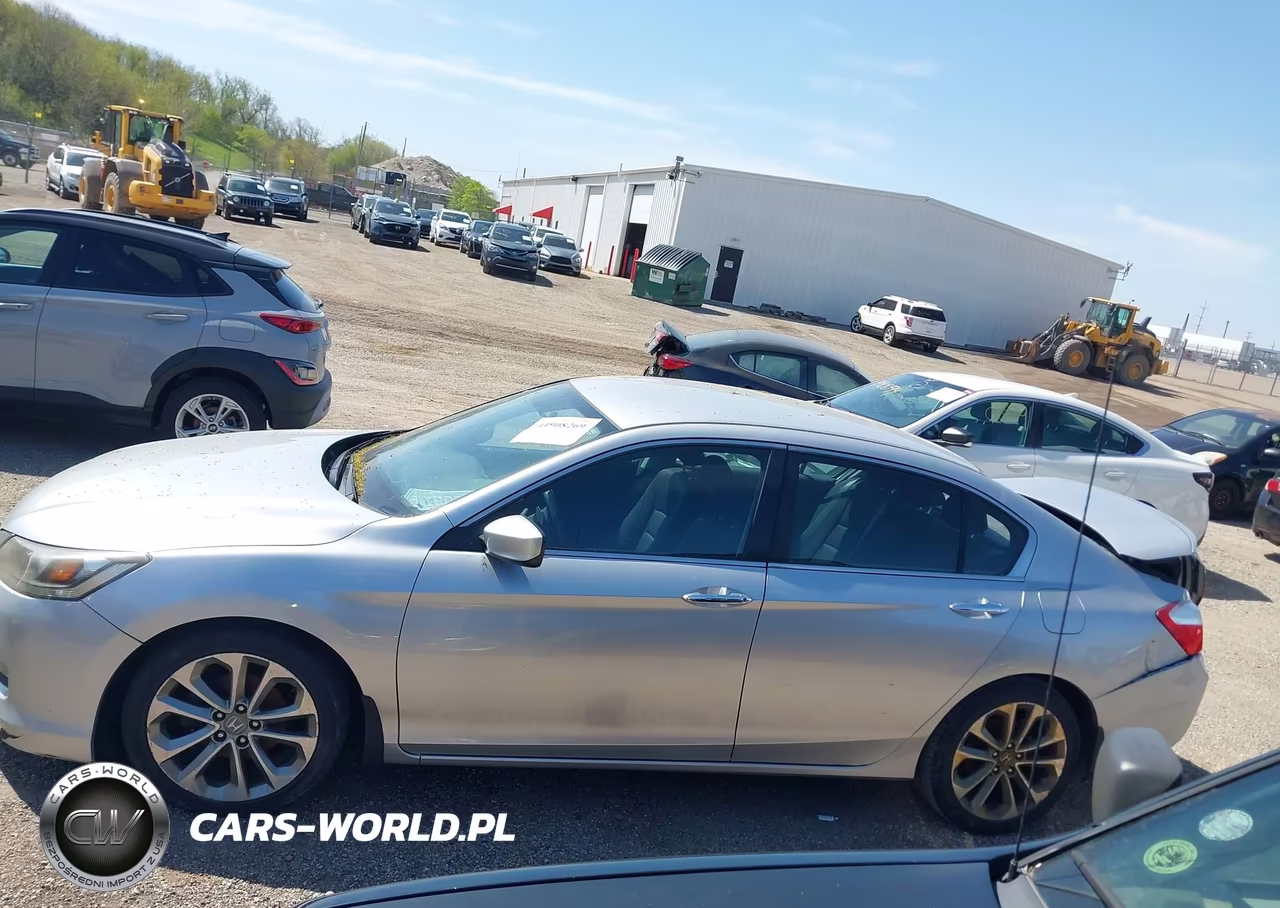 2014 Honda Accord Sport VIN:1HGCR2F54EA039680 - 14