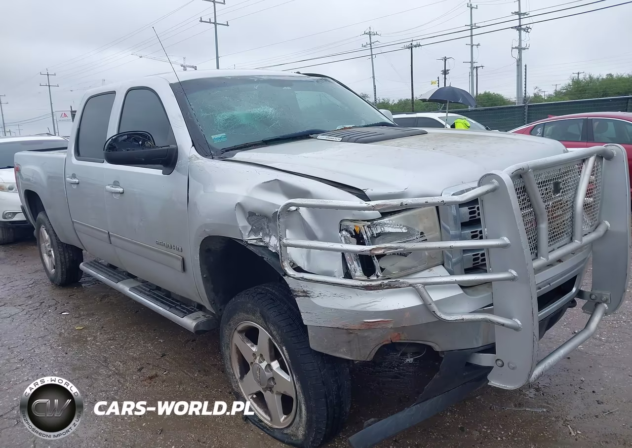 2014 GMC Sierra 2500Hd Slt – zdjęcie 1 z 16