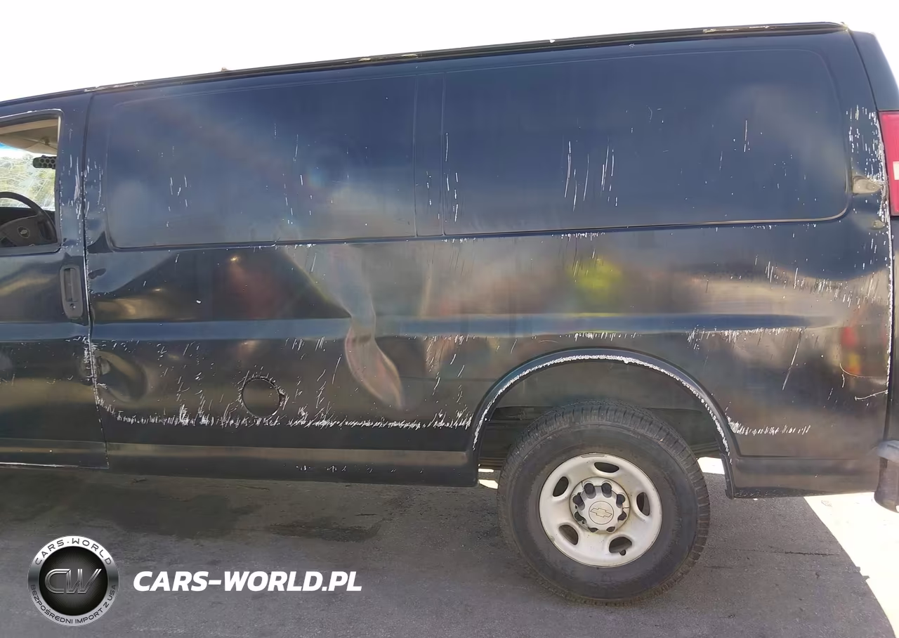 2009 Chevrolet Express 2500 Work Van VIN:1GCGG25CX91177235 - 6