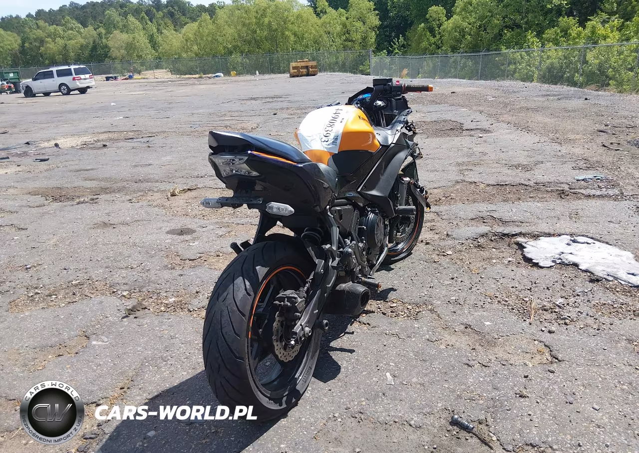 2025 Kawasaki Ex650 P VIN:ML5EXEP13SDAF7066 - 4