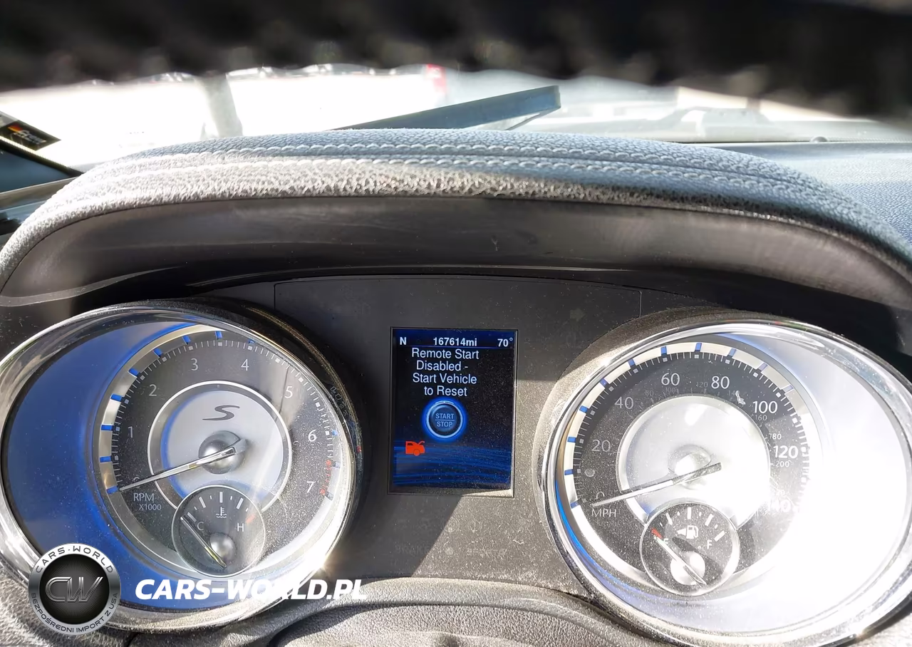 2014 Chrysler 300 VIN:2C3CCAGGXEH311892 - 7
