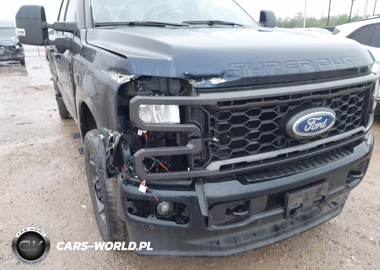 2023 Ford F-250 Lariat VIN:1FT8W2BT6PED74839 - 11