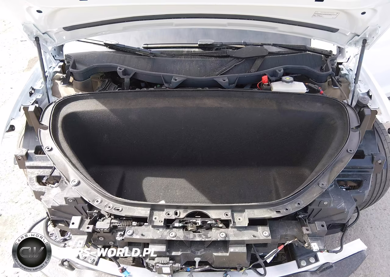 2025 Tesla Model X Plaid VIN:7SAXCBE64SF469811 - 10