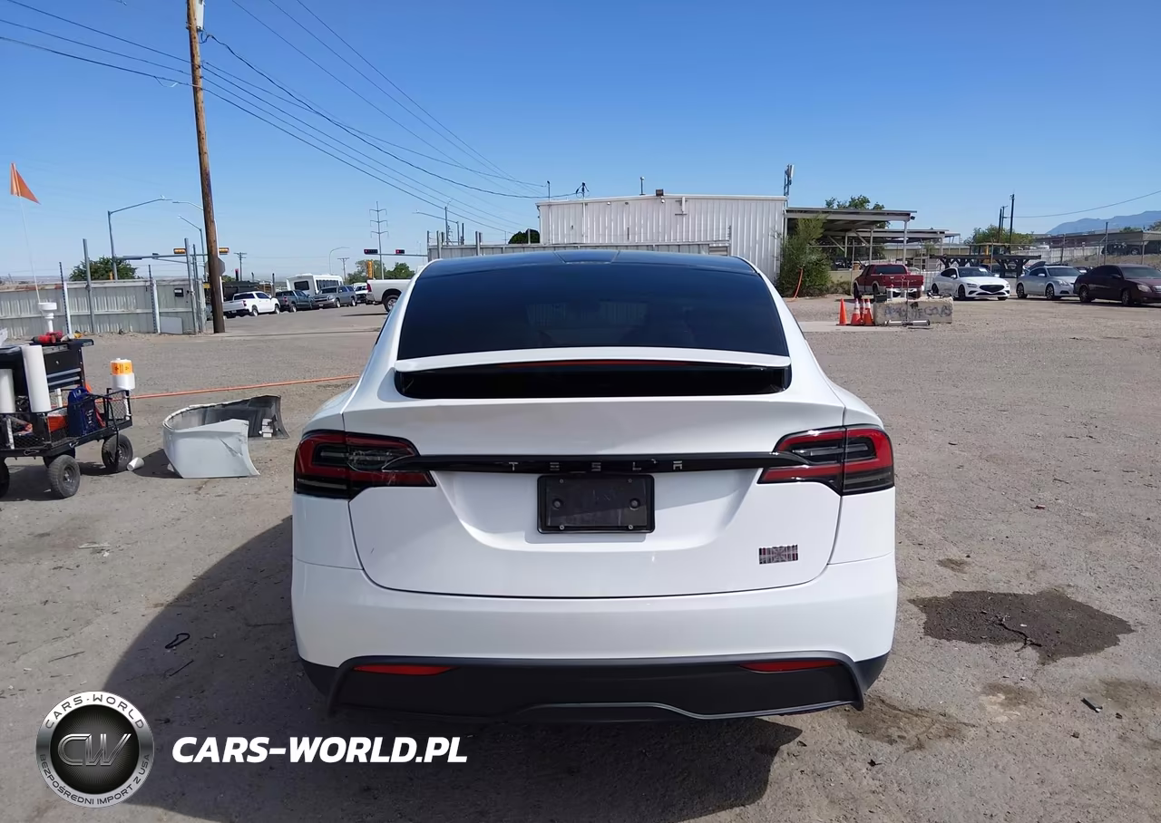 2025 Tesla Model X Plaid VIN:7SAXCBE64SF469811 - 16