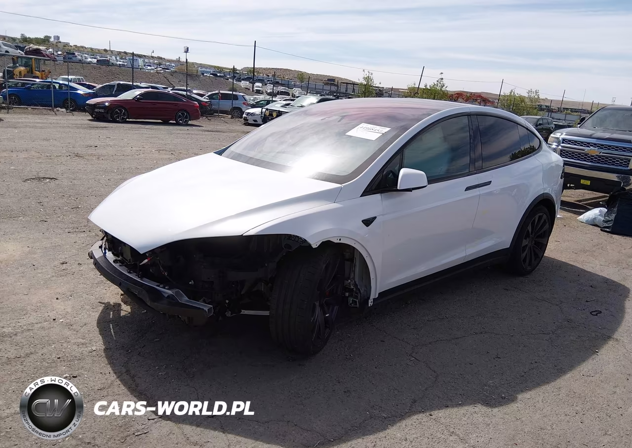 2025 Tesla Model X Plaid VIN:7SAXCBE64SF469811 - 2