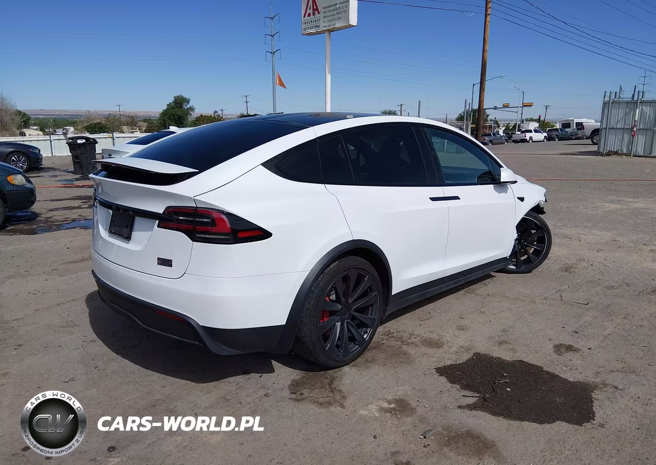 2025 Tesla Model X Plaid VIN:7SAXCBE64SF469811 - 4