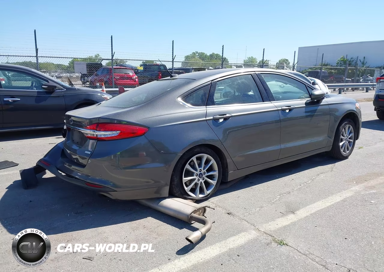 2017 Ford Fusion Se VIN:3FA6P0HD1HR332401 - 4