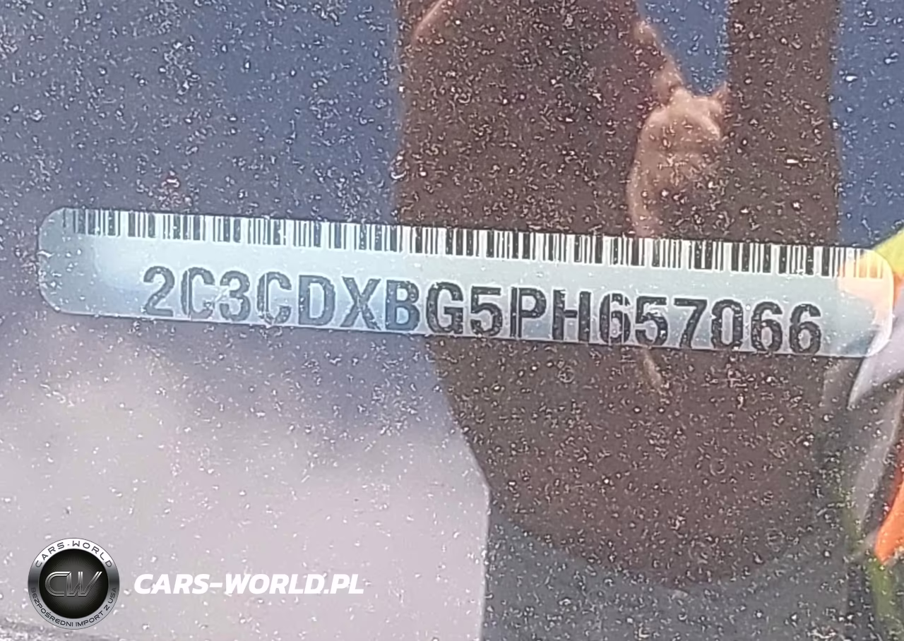 2023 Dodge Charger Sxt VIN:2C3CDXBG5PH657066 - 9