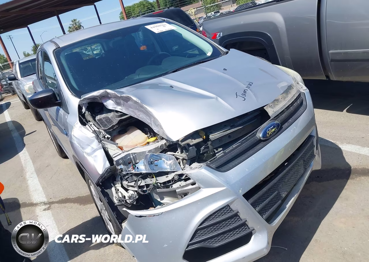 2016 Ford Escape S
