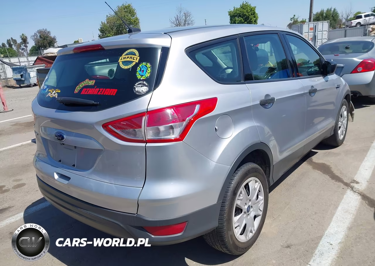 2016 Ford Escape S VIN:1FMCU0F75GUC59698 - 4