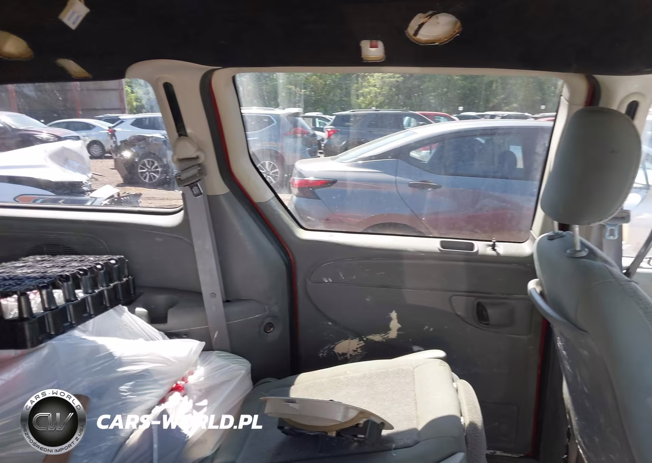 2007 Dodge Grand Caravan Sxt VIN:2D4GP44L27R105583 - 8