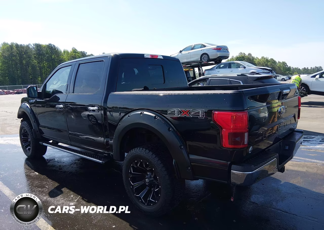 2018 Ford F-150 Xlt VIN:1FTEW1EG5JFC52762 - 3