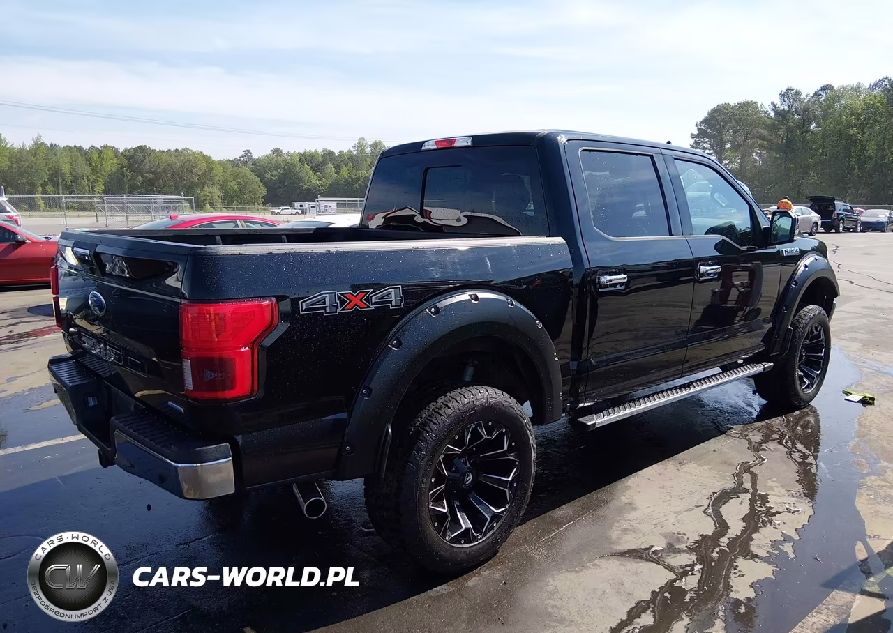 2018 Ford F-150 Xlt VIN:1FTEW1EG5JFC52762 - 4