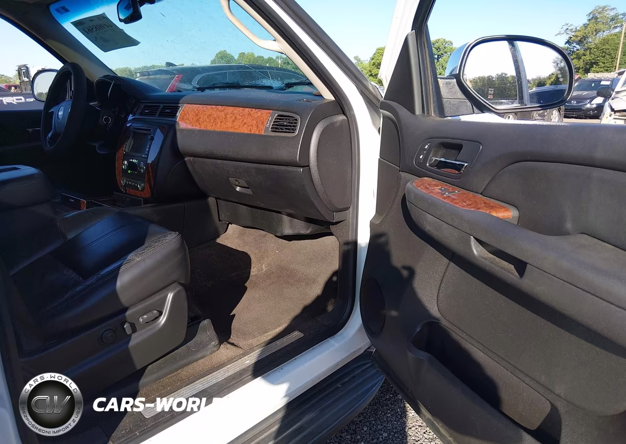 2007 Chevrolet Tahoe Ltz VIN:1GNFC13067R425805 - 5