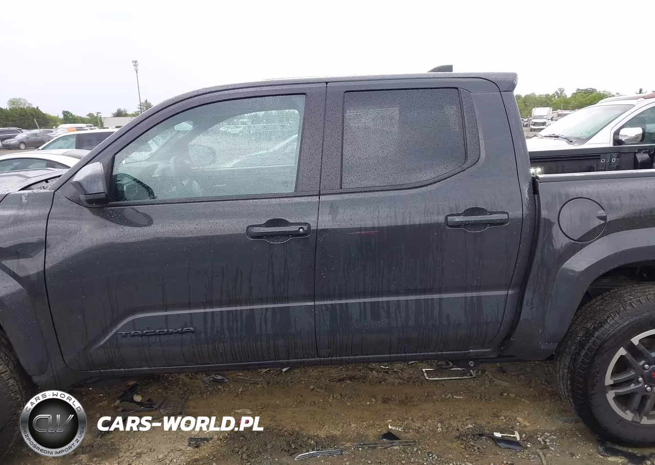 2025 Toyota Tacoma Trd Sport VIN:3TMLB5JN4SM143631 - 15