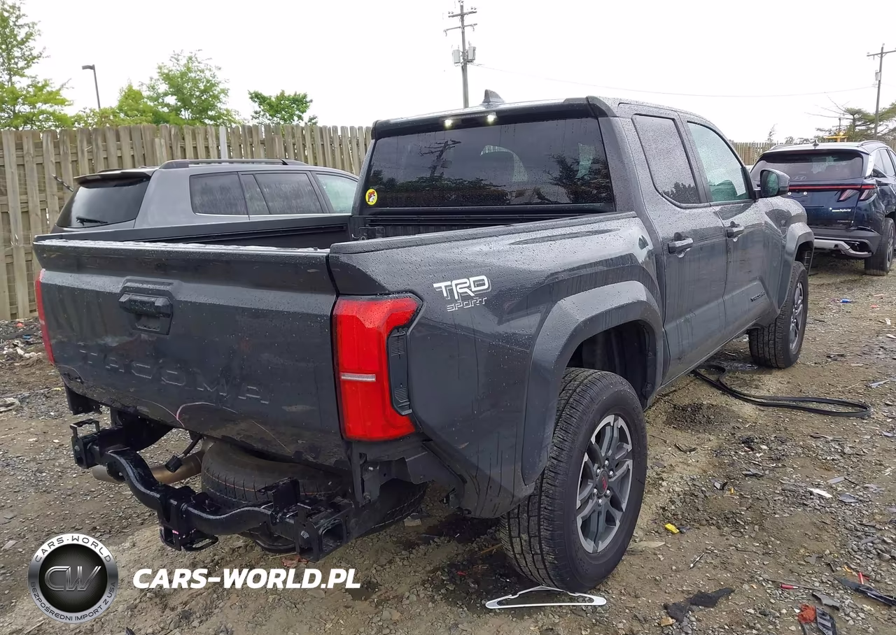 2025 Toyota Tacoma Trd Sport VIN:3TMLB5JN4SM143631 - 4